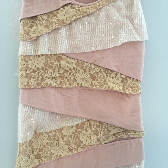 Karis Mini Dress - Picture 3 of 4